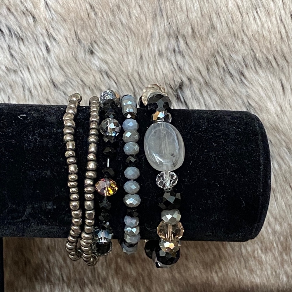 Bracelet - Picture 4 of 4